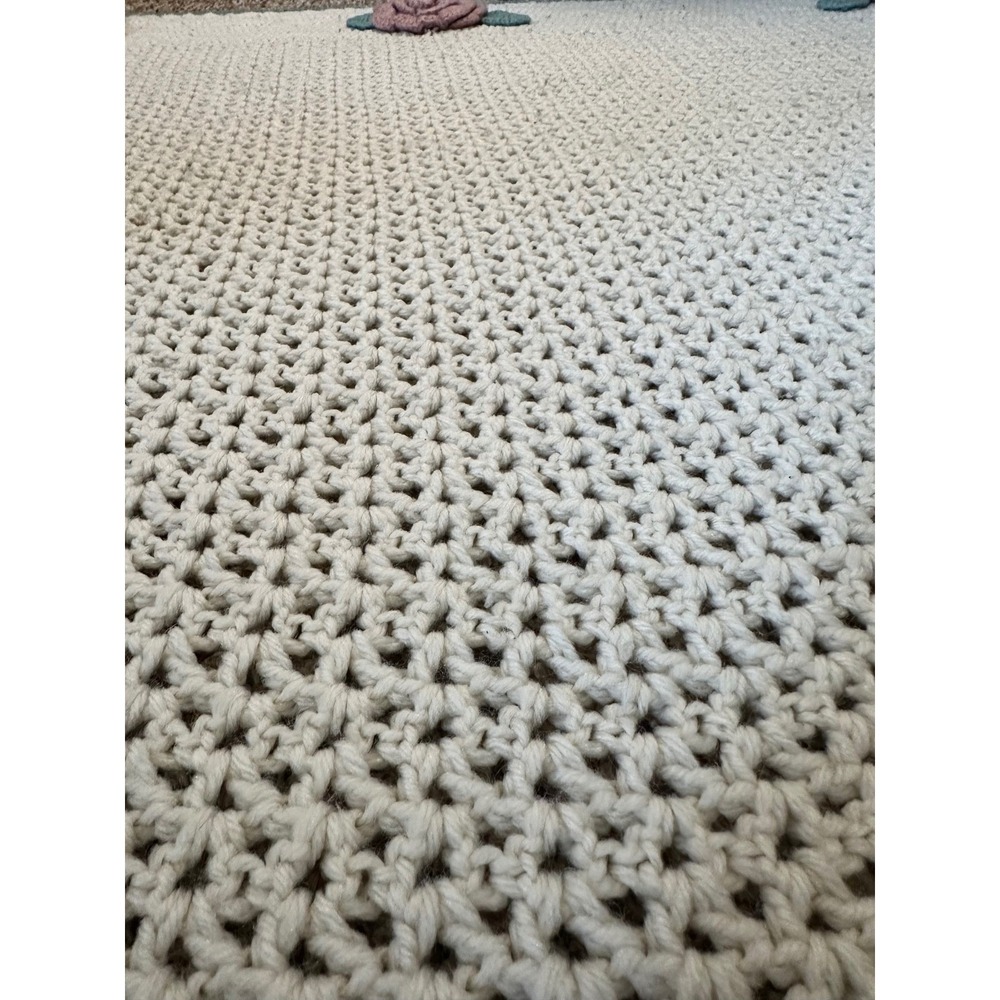 Vintage knit afghan/Throw 3D flowers cream - Picture 7 of 9
